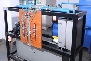 Combined Venturimeter and Orifice Meter Apparatus