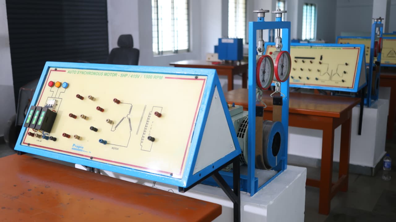 Auto synchronous motor